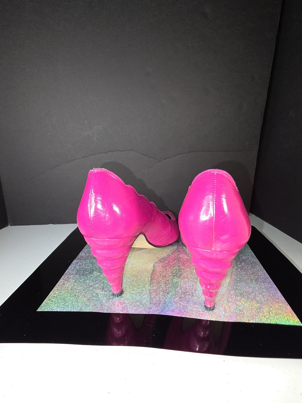 Proxy Vintage 80's Bright Pink Scalloped-Edge Sculpted Heel Women's Pumps Sz 8M - Picture 9 of 17